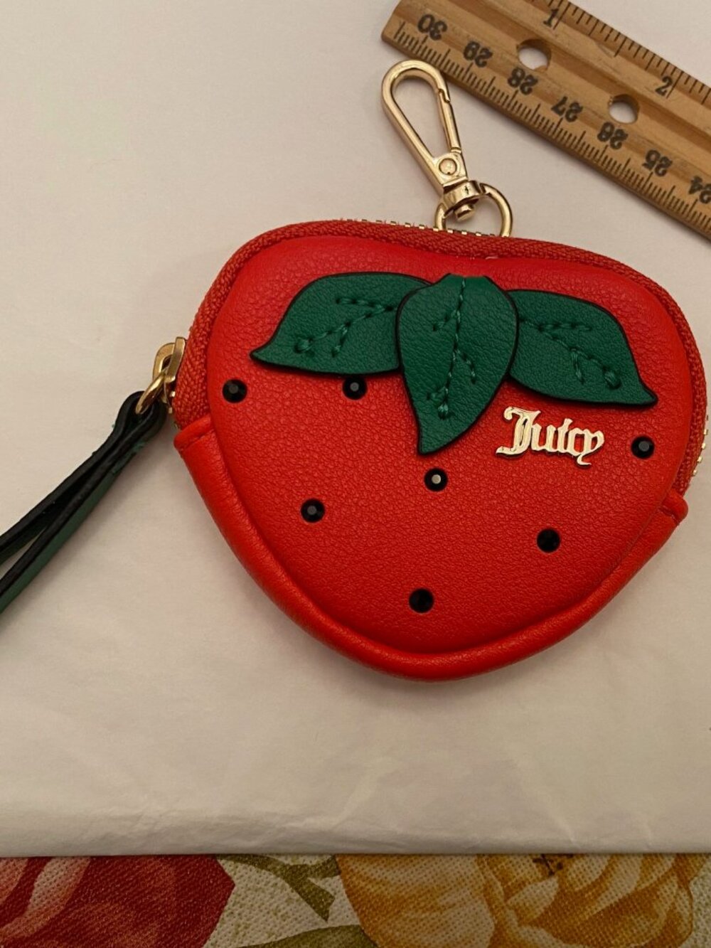 Juicy Couture STRAWBERRY Zip-almost Around Coin purse/Sanitizer Holder Brand New